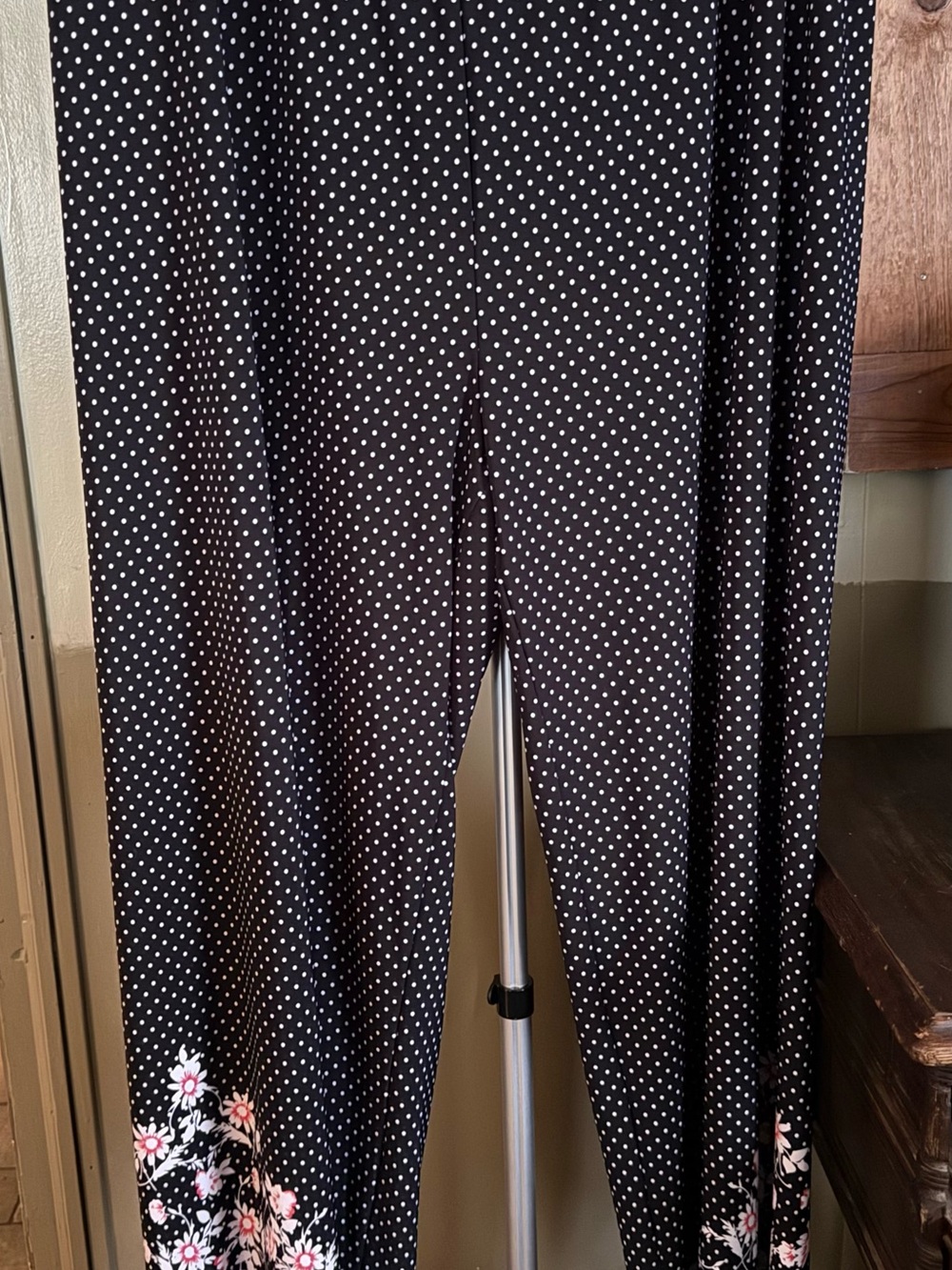 Polka Dot Wide Leg Pants with Pink Floral Hem -18/20- Very Good Condition #87